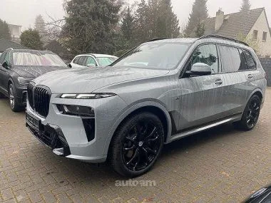BMW X7 2023 — миниатюра 2