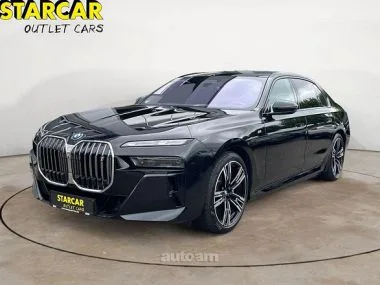BMW i7 2023 — миниатюра 2
