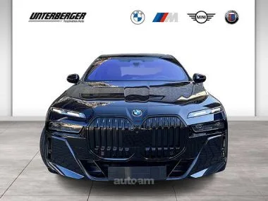 BMW i7 2023 — миниатюра 2