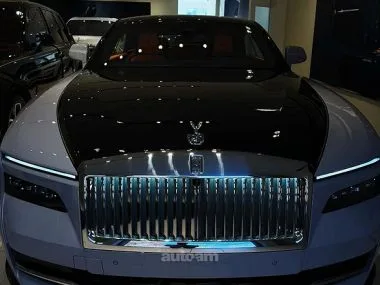 Rolls-Royce Spectre 2023 — миниатюра 2