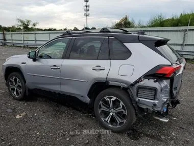 Toyota RAV4 2022 — миниатюра 2