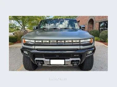 GMC Hummer 2024 — фото 1, купить с доставкой в Москву