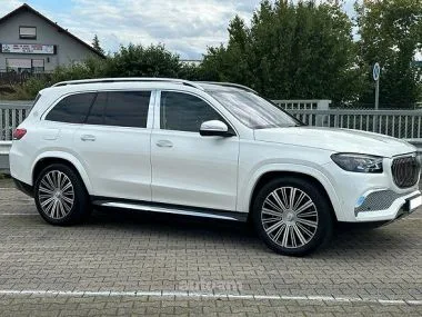 Mercedes-Benz GLS 600 Maybach 2023 — миниатюра 2