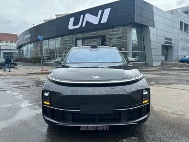 Li Xiang Li L9 2025 — миниатюра 2