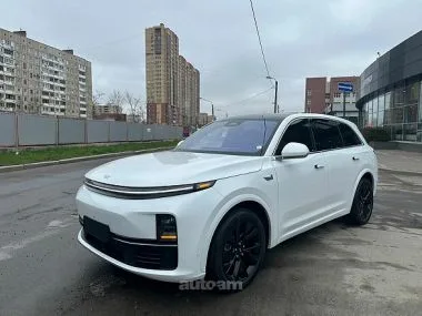 Li Xiang Li L7 PRO 2024 — фото 1, купить с доставкой в Москву