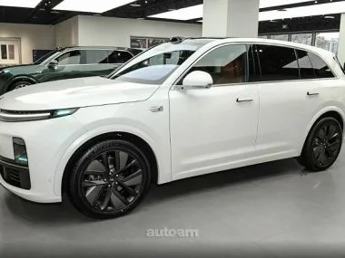 Li Xiang Li L7 ULTRA 2025 — миниатюра 2