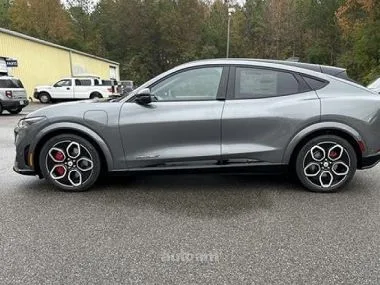 Ford Mustang Gt 2022 — миниатюра 2