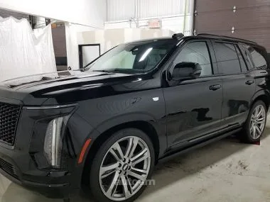 Cadillac Escalade 2025 — фото 1, купить с доставкой в Москву