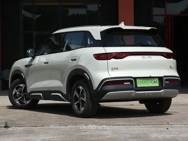 BYD Yuan Up 2025 — миниатюра 2
