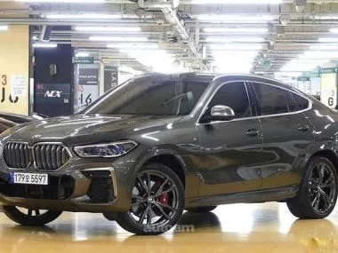 BMW X6 2022 — фото 1, купить с доставкой в Москву