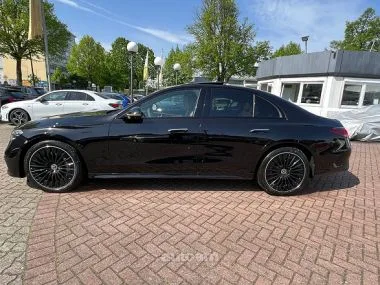 Mercedes-Benz E 300 2024 — миниатюра 2