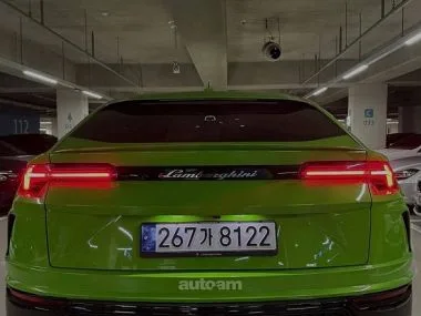 Lamborghini Urus 2022 — миниатюра 2