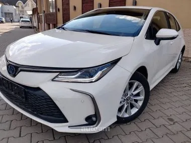 Toyota Corolla 2025 — фото 1, купить с доставкой в Москву