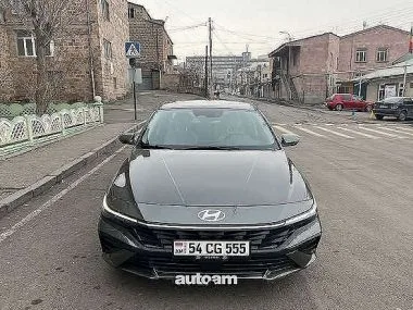 Hyundai Elantra Limited 2025 — фото 1, купить с доставкой в Москву