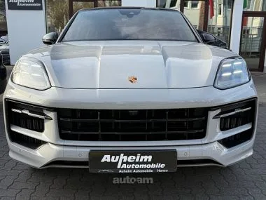 Porsche Cayenne Coupe 2025 — миниатюра 2
