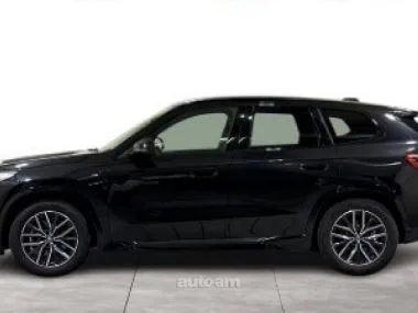 BMW iX1 2025 — миниатюра 2