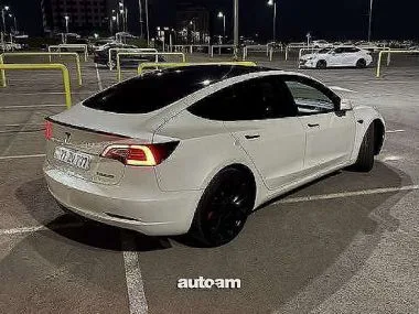 Tesla Model 3 Performance 2022 — миниатюра 2