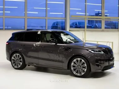 Land Rover Range Rover Sport 2023 — миниатюра 2