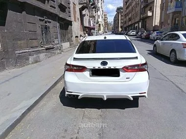 Toyota Camry 2022 — миниатюра 2
