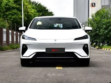 Changan Deepal L07 2026 — миниатюра 2