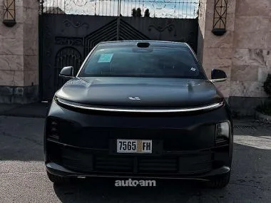 Li Xiang Li L6 PRO SATIN BLACK 2025 — миниатюра 2