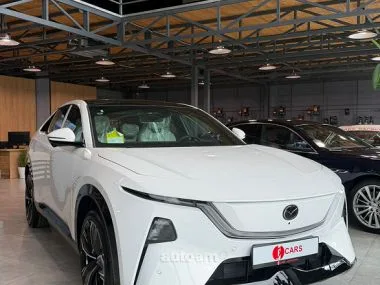 Mazda EZ-60 2025 — фото 1, купить с доставкой в Москву