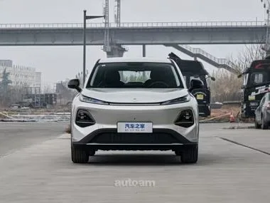 Changan Nevo Q05 2026 — фото 1, купить с доставкой в Москву