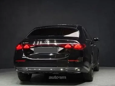 Mercedes-Benz E 200 2026 — миниатюра 2