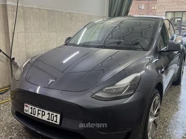 Tesla Model Y Dual mator 2024 — миниатюра 2