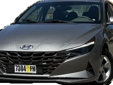 Hyundai Elantra Se 2023 — миниатюра 2