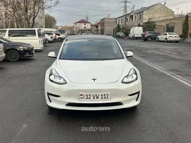 Tesla Model 3 2023 — фото 1, купить с доставкой в Москву