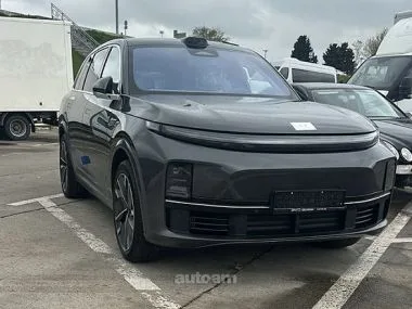 Li Xiang Li L7 ULTRA 2026 — миниатюра 2