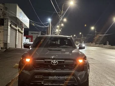Toyota Tacoma TRD Off-Road 2024 — миниатюра 2