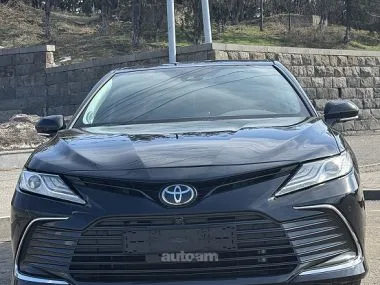Toyota Camry XLE 2022 — миниатюра 2