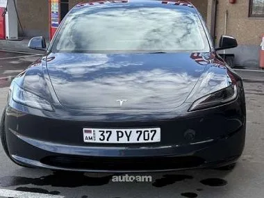 Tesla Model 3 2025 — фото 1, купить с доставкой в Москву
