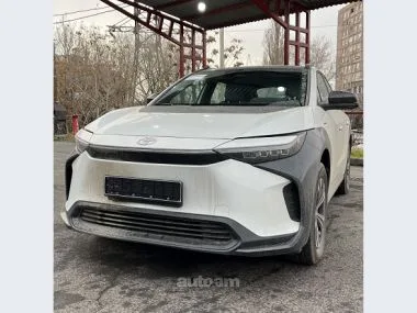 Toyota Bz4X 2024 — миниатюра 2