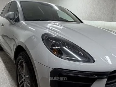 Porsche Macan 2023 — миниатюра 2