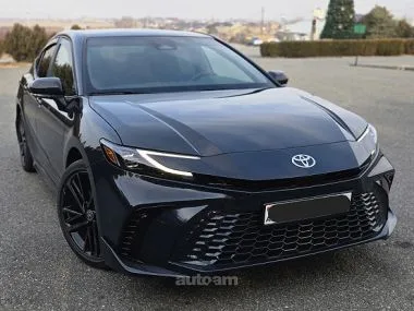 Toyota Camry V80 XSE 2024 — фото 1, купить с доставкой в Москву