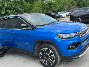 Jeep Compass Limited 2022 — миниатюра 2