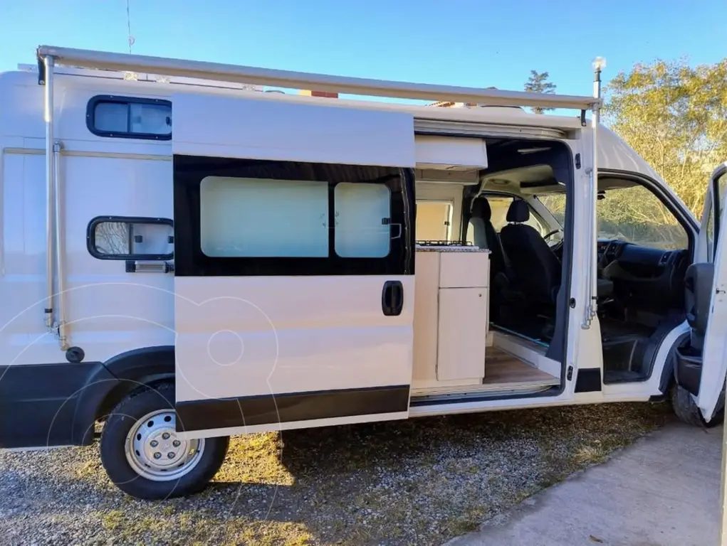 Peugeot Boxer 2022