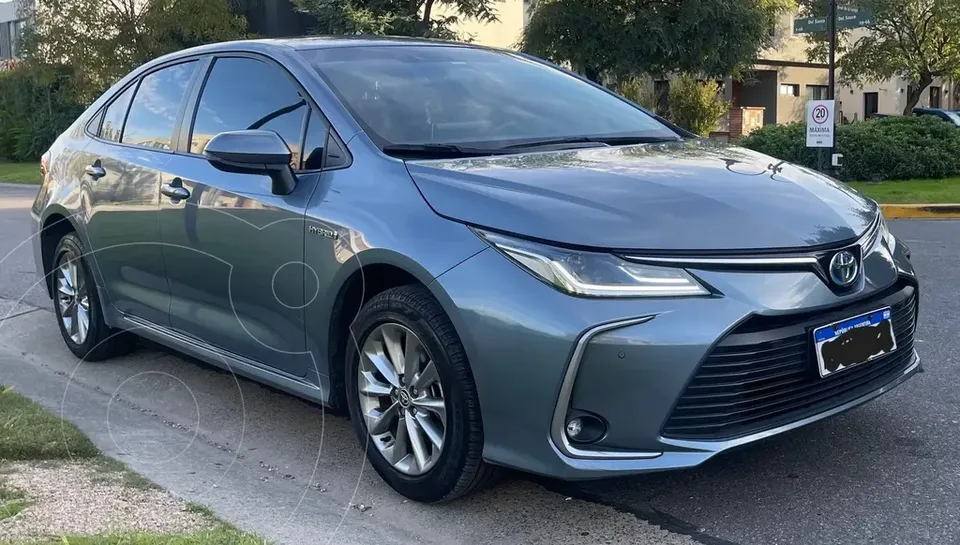 Toyota Corolla Hybrid 1.8 XE-I eCVT 2023 — фото 1, купить с доставкой в Москву