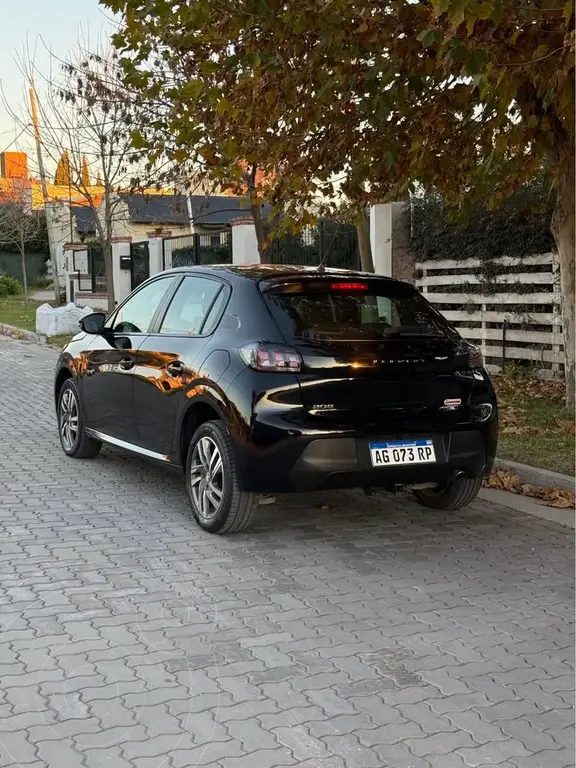 Peugeot 208 2024