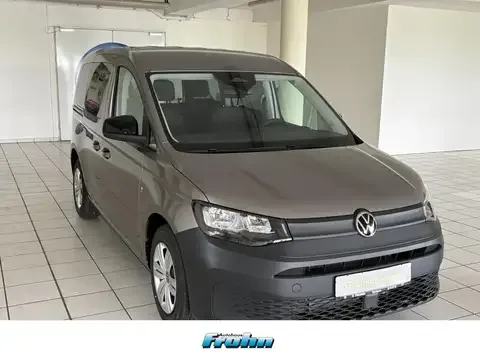 Volkswagen Caddy Kombi Klima Einparkhilfe Sitzheizung Fenster el. 2026 — фото 1, купить с доставкой в Москву
