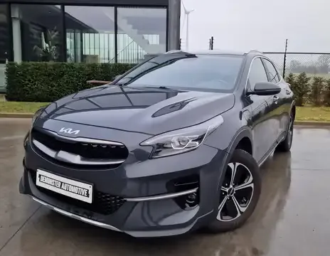 Kia XCeed XCeed PHEV 1.6 GDi Business Line/Carplay/Camera 2022 — фото 1, купить с доставкой в Москву