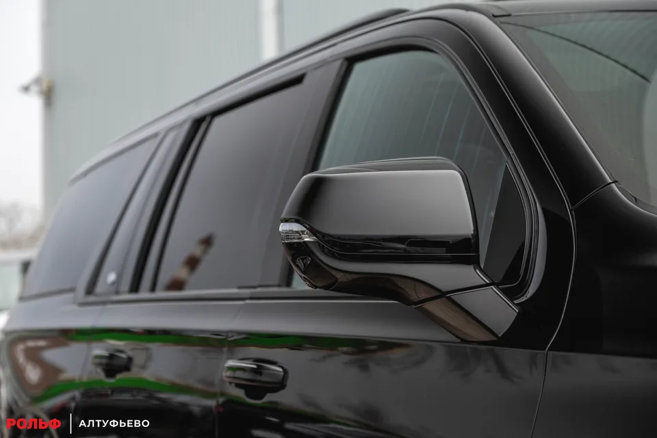 Cadillac Escalade 2023 — миниатюра 4