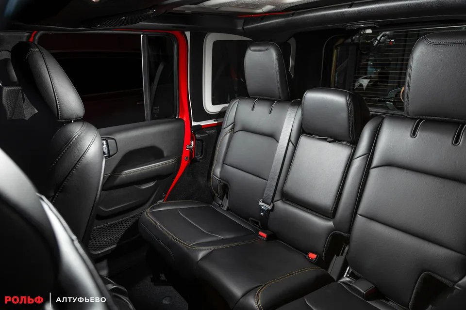 Jeep Wrangler 2023 — миниатюра 3