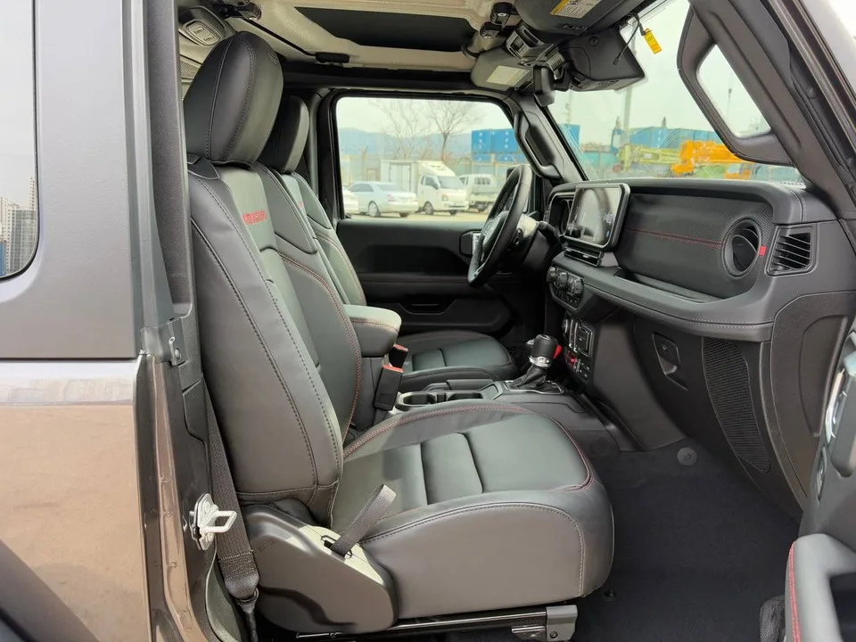 Jeep Wrangler 2024 — миниатюра 3