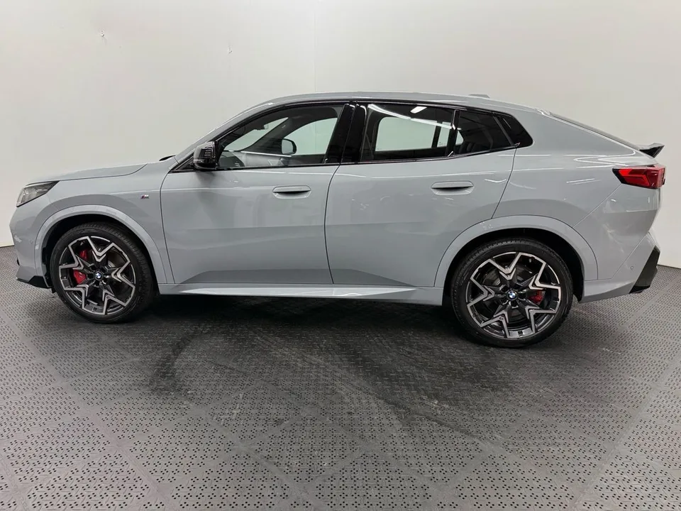 BMW X2 2025 — миниатюра 2
