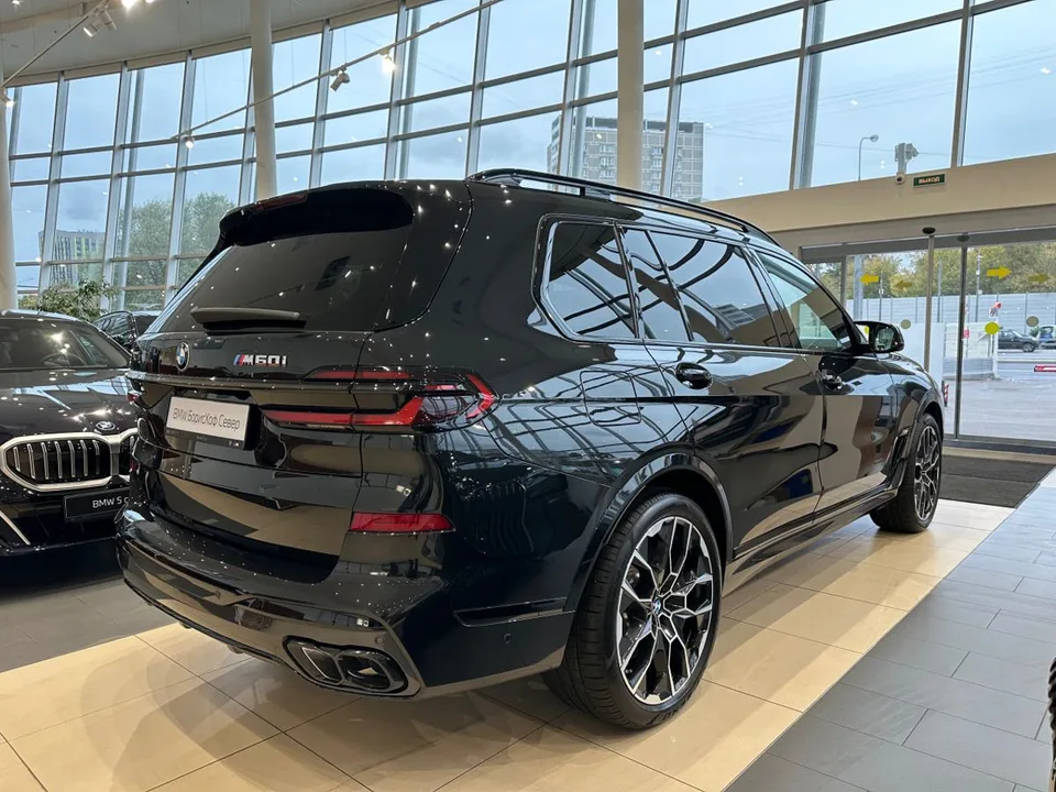 BMW X7 2024 — миниатюра 2