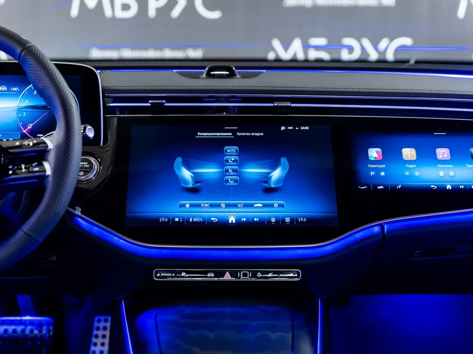 Mercedes-Benz E-Class 2025 — миниатюра 5